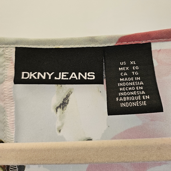 DKNY Floral sharkbite Hem Sheer Tank Top  XL - Picture 4 of 4